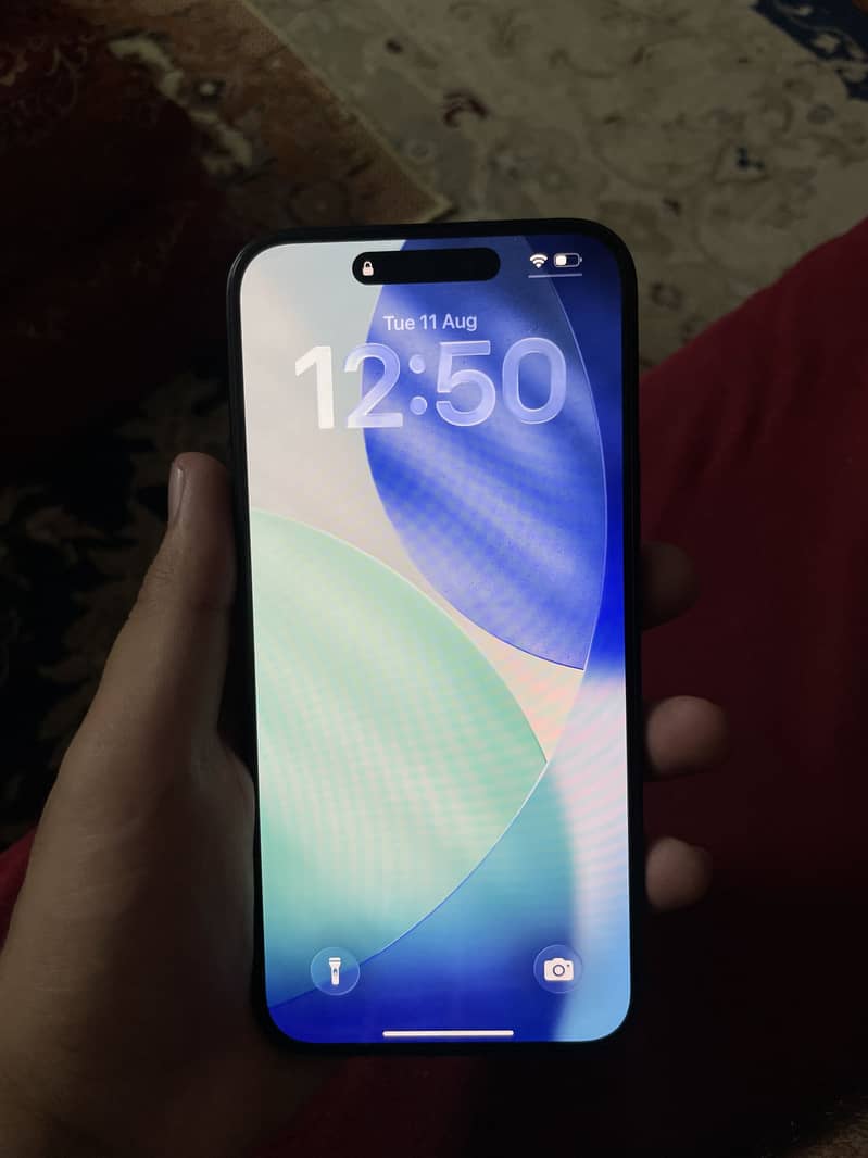Apple iPhone 15 plus 6