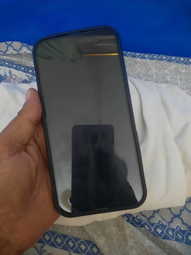 Apple iPhone 14 plus 4