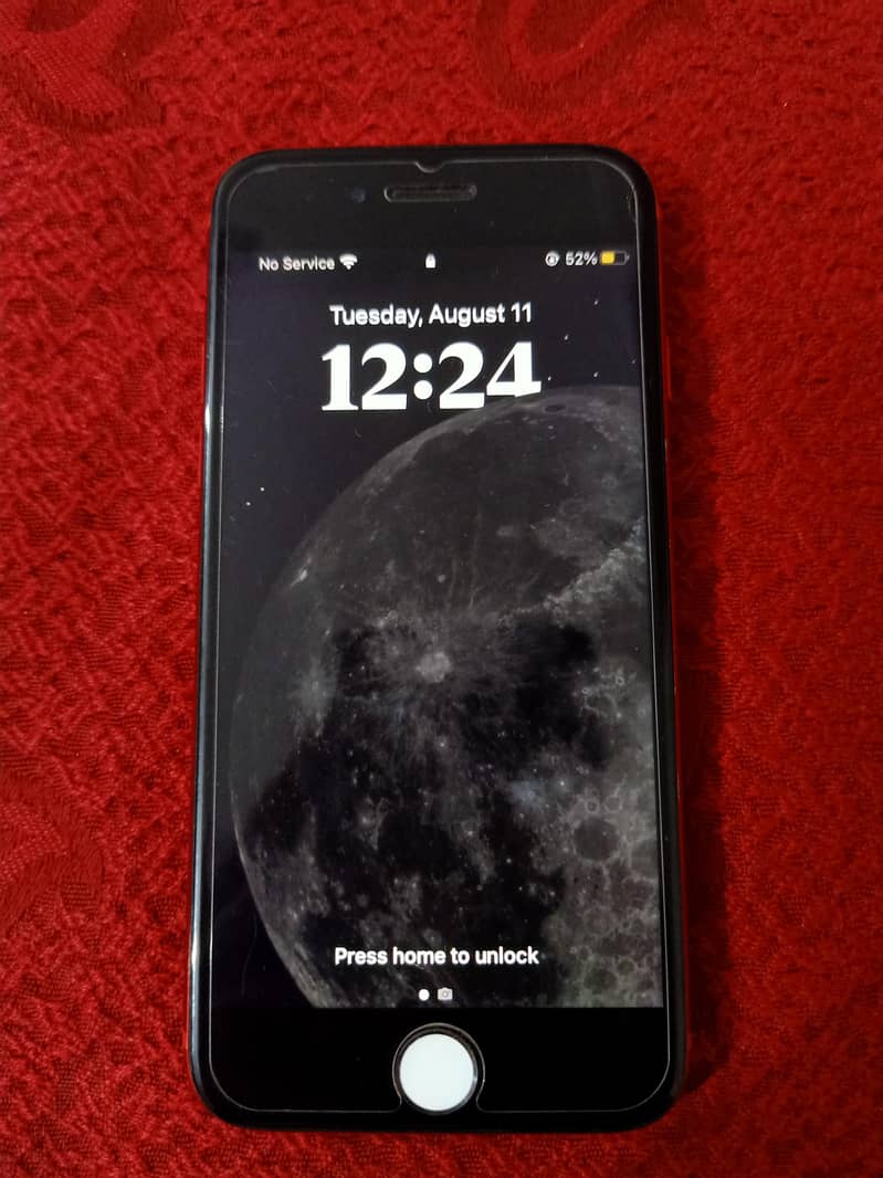 Apple iPhone 8 1
