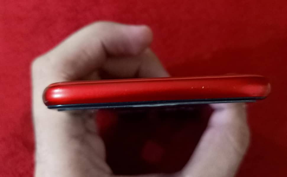 Apple iPhone 8 5