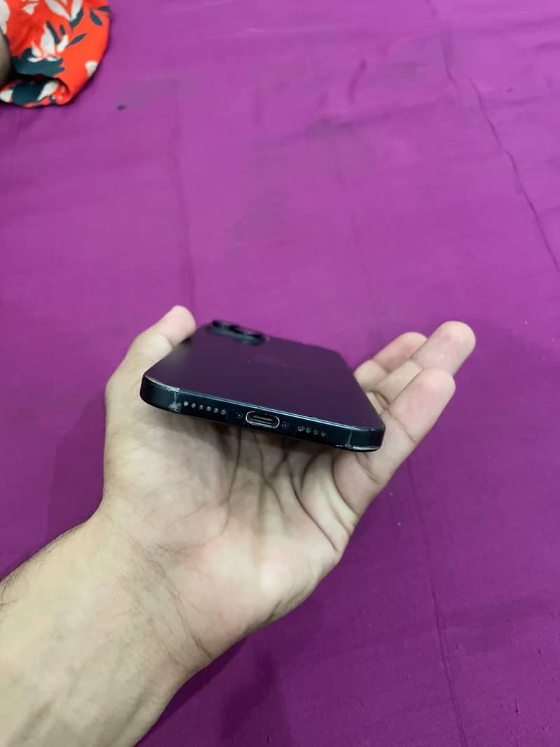 Apple iPhone 15 plus 1