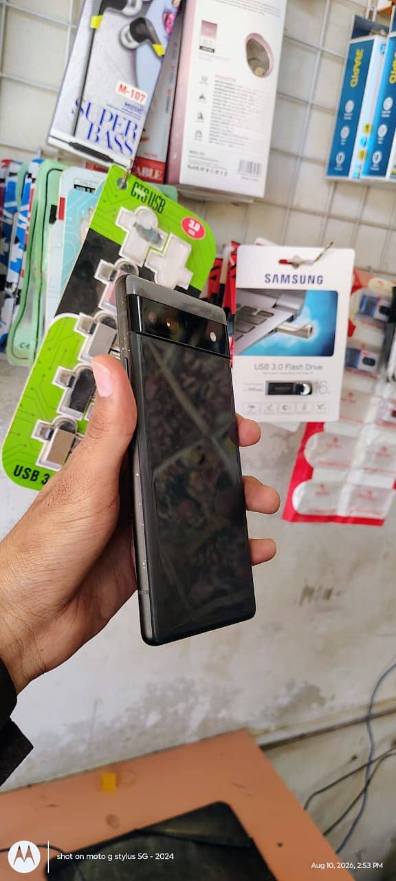 Google Pixel 6a 0