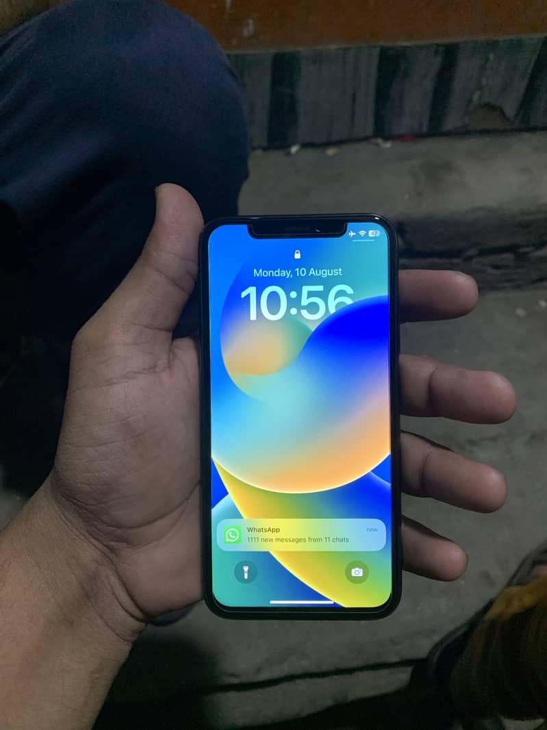 Apple iPhone X 0