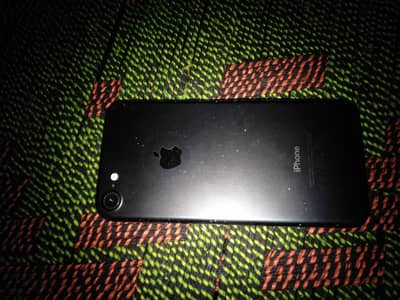 Apple iPhone 7