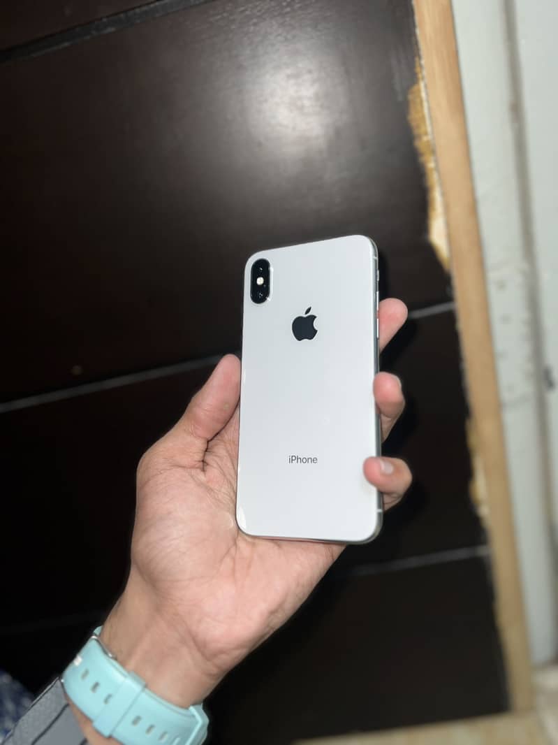 Apple iPhone X 0