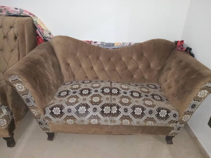 Sofa set with side table 1