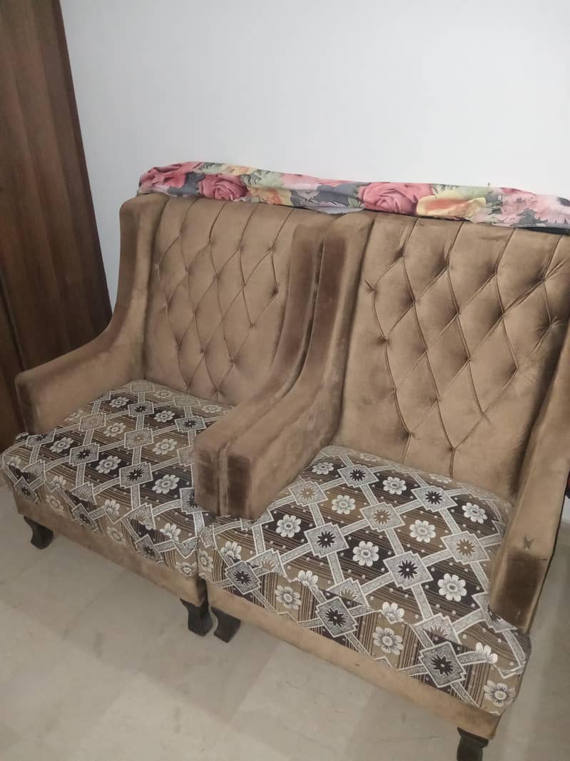 Sofa set with side table 2