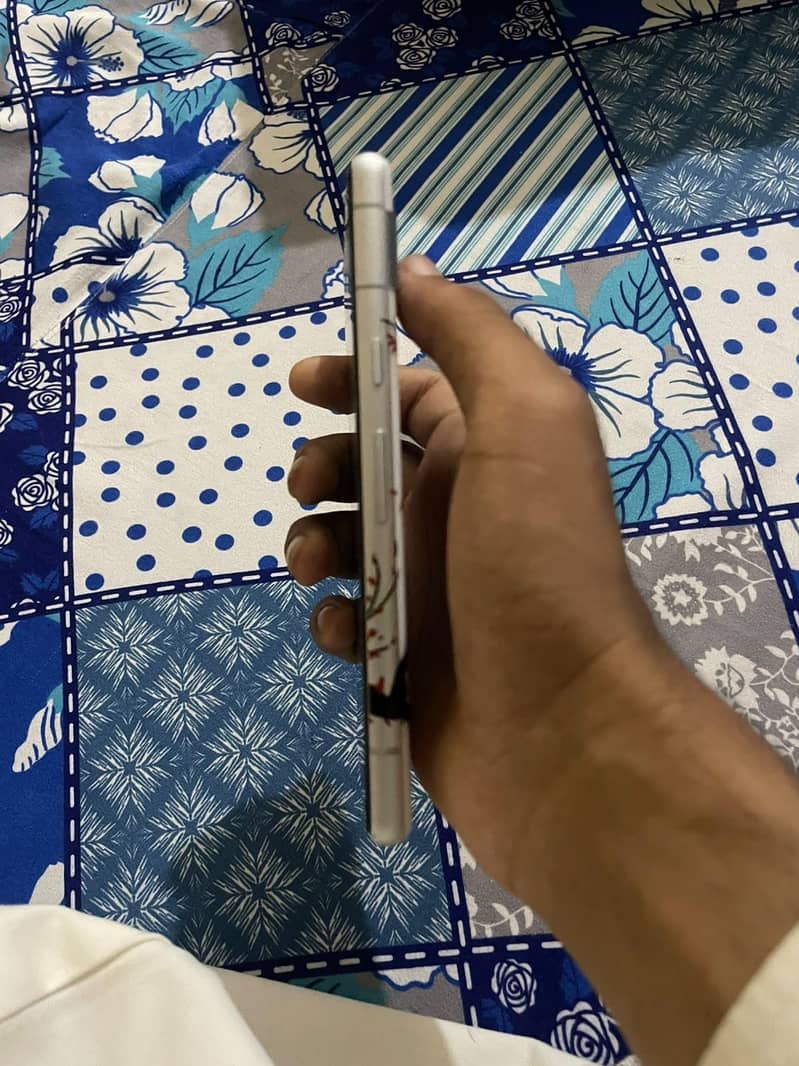 Google Pixel 7a 0