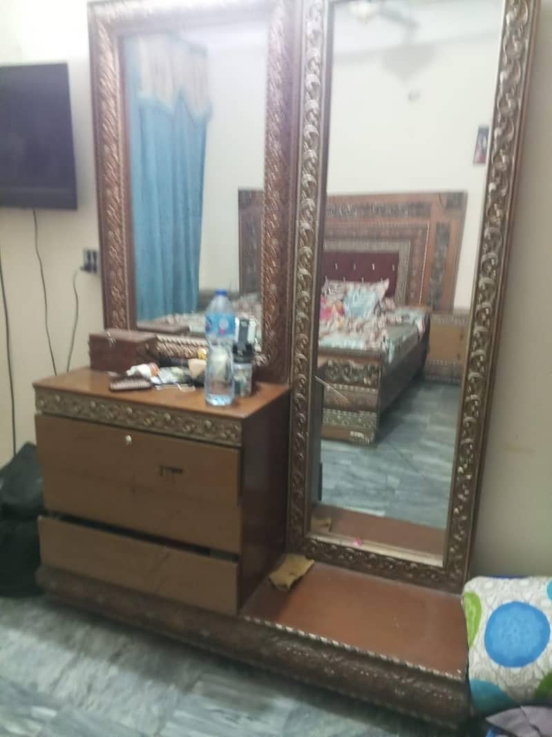 king bed with set 2
