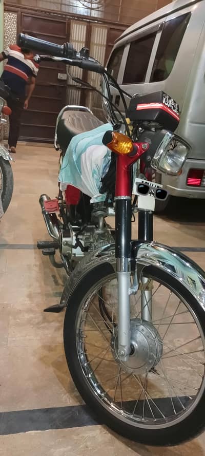 CD 70 bike for  urgent sell