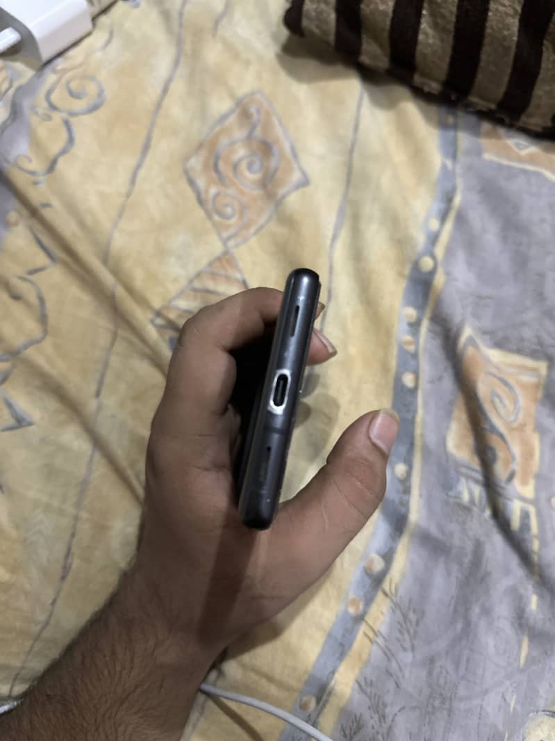 Google Pixel 7a 4
