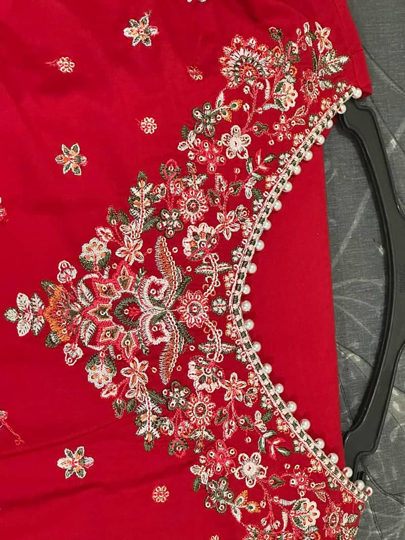 Red maxi 1