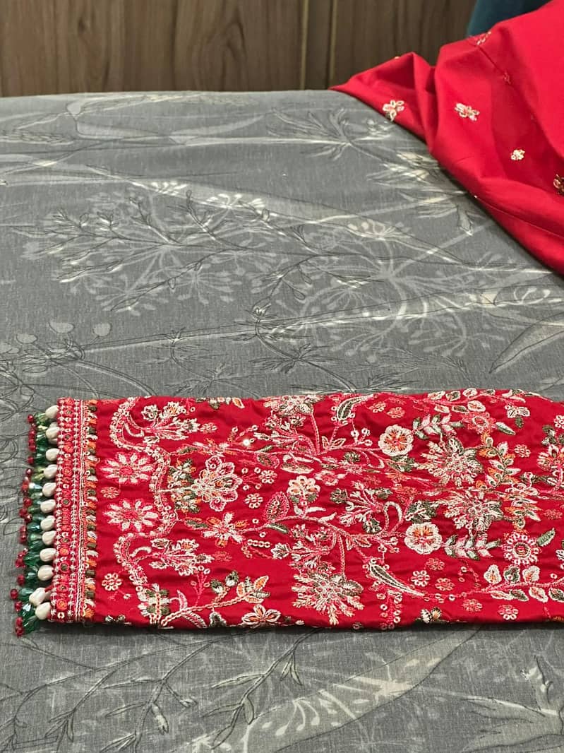 Red maxi 2