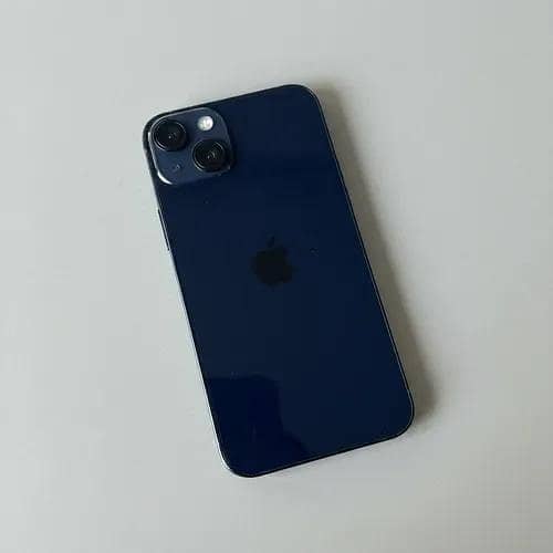 Apple iPhone 13 1