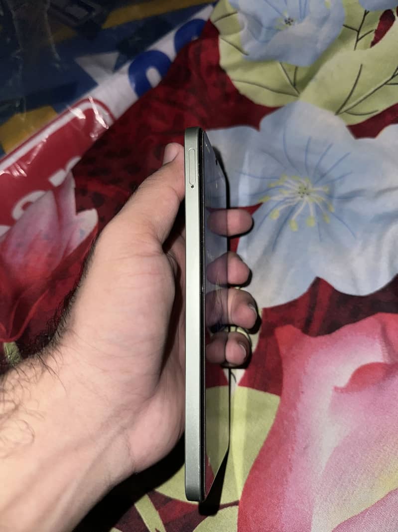 Realme C63 3