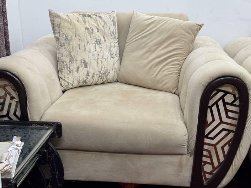 Sell sofa 4