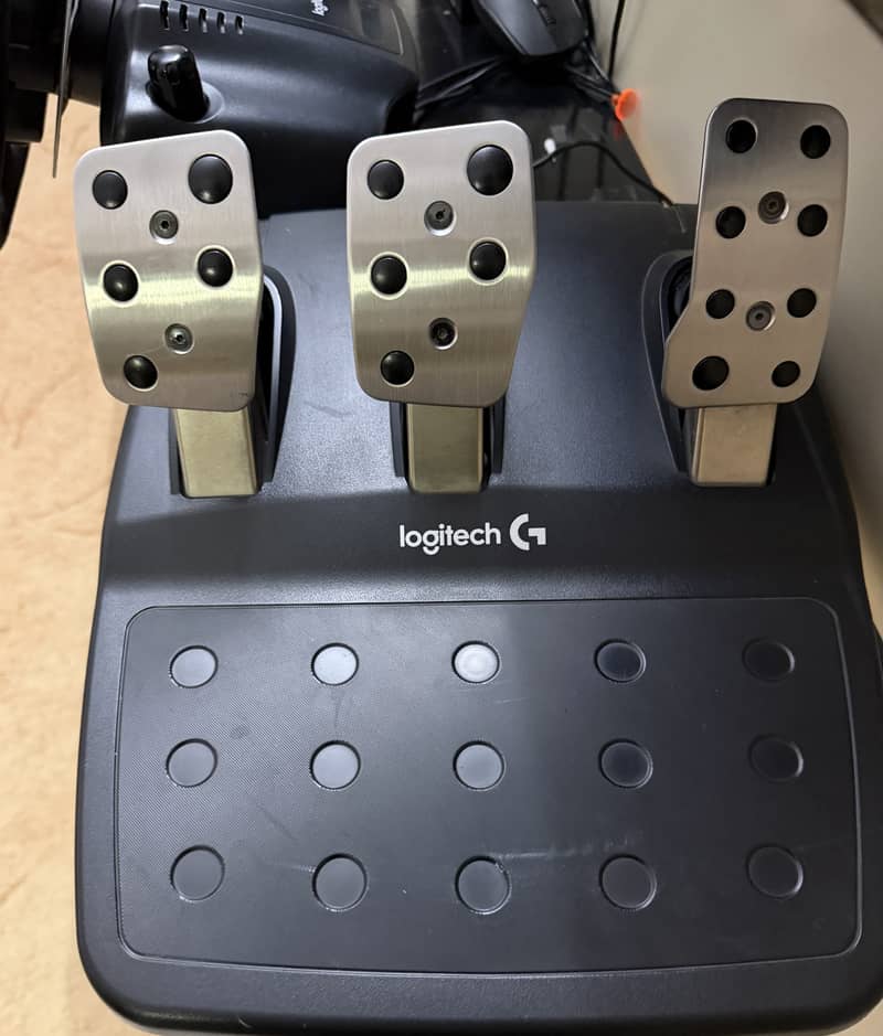 Logitech G29 3
