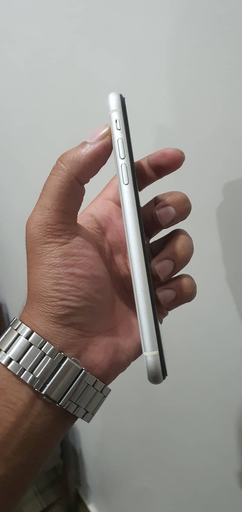 Apple iPhone 11 4