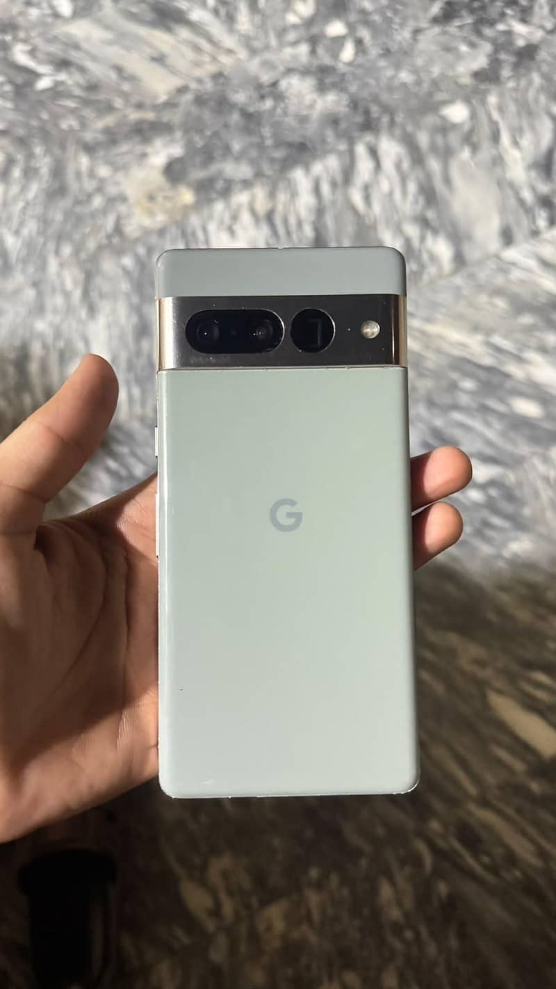 Google Pixel 7 Pro 0