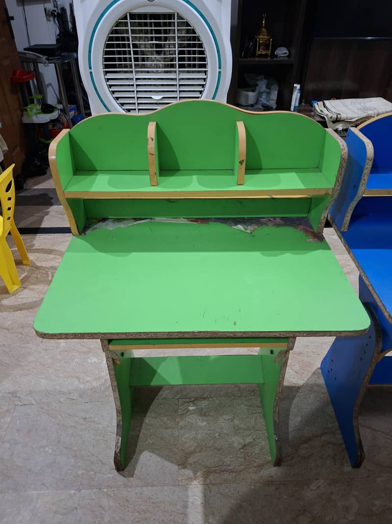 Study Table for Kids 1