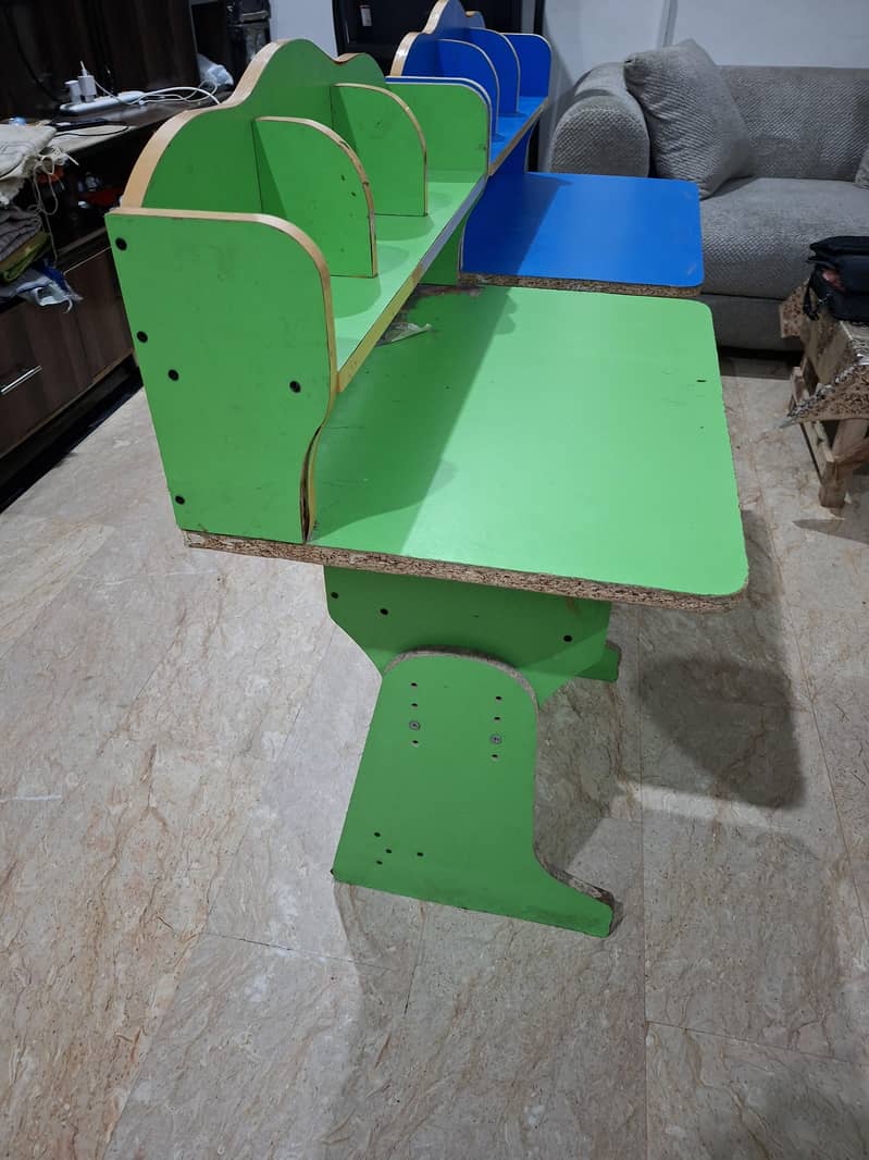 Study Table for Kids 3