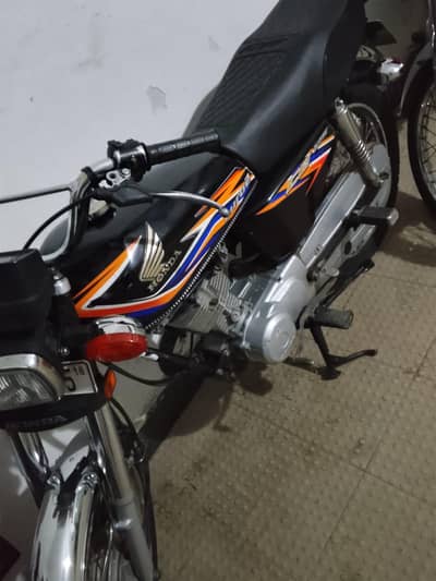 2018 model CG 125