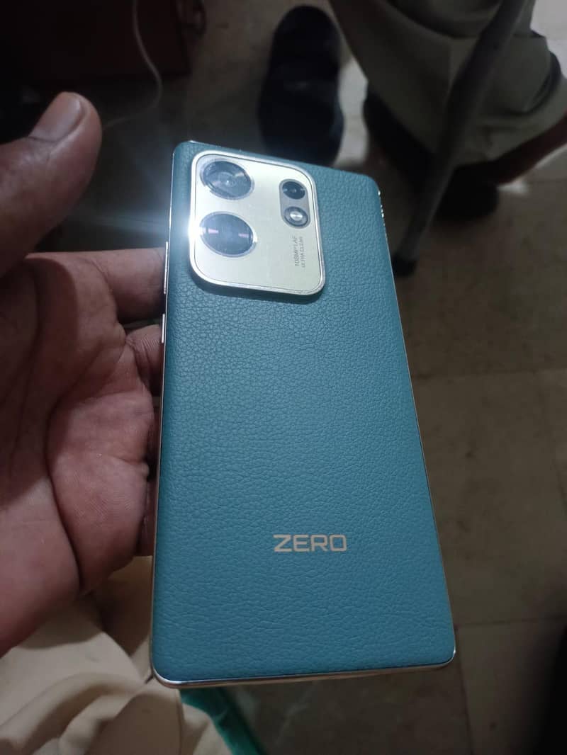Infinix Zero 30 1