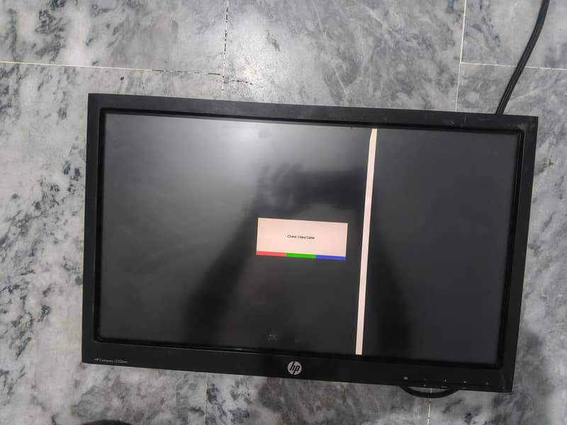 Hp LCD 21.5 For computer 3