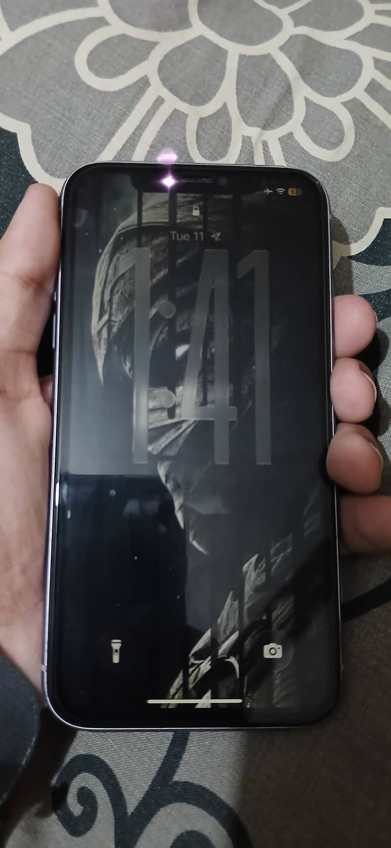 Apple iPhone 11 3