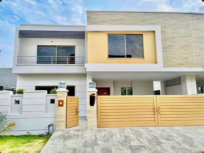15-Marla 4-Bedroom's Tile Flooring ( House ) For Sale | Askari 10 Lahore Cantt | @nusratestate