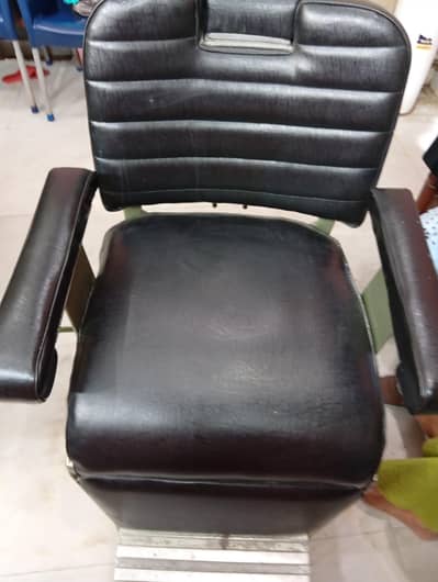 Saloon Chairs