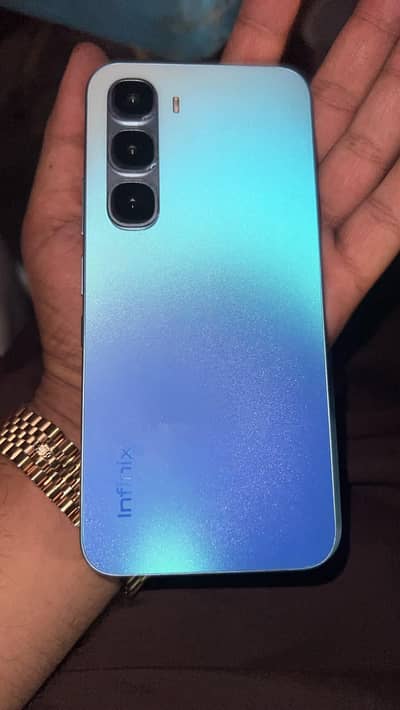 Infinix Hot 60 Pro
