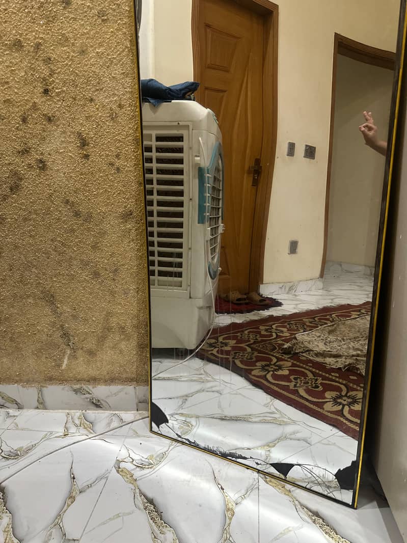 6ft mirror 1