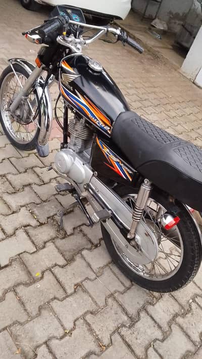 2018 model CG 125