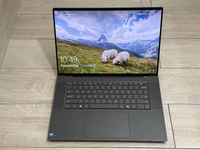 Dell Precision 5690 16 Ultra 7 165H 32GB Ram 512GB SSD RTX 16GB