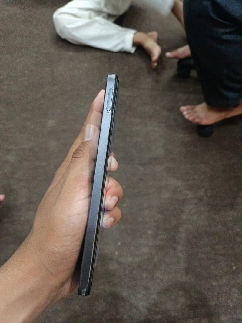 Realme C75 4