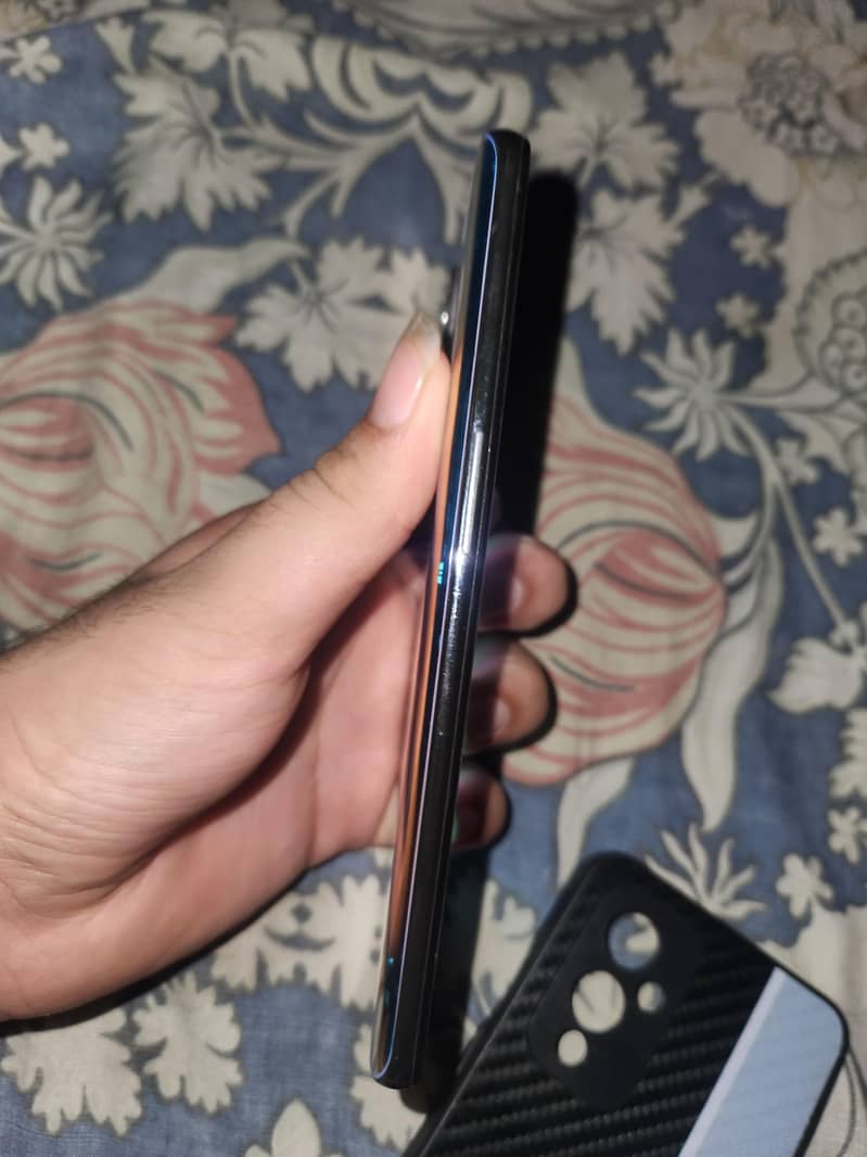 One Plus 9 2