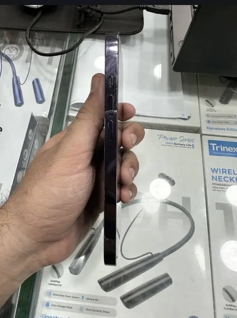 iPhone 14 Pro 1