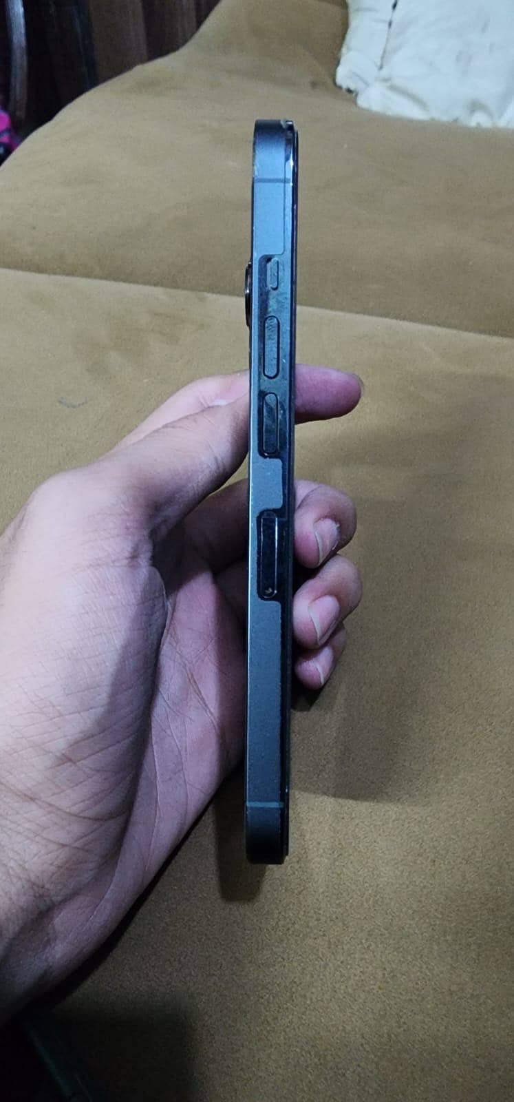 Apple iPhone 13 Pro 1