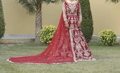 Baraat Bridal Lehenga | Hand-Embellished | Excellent Condition