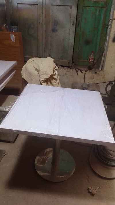 dinning tabels for restaurant