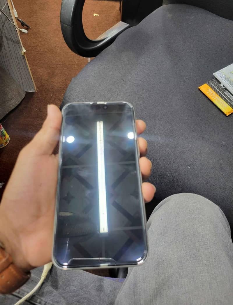 Apple iPhone 15 Pro Max 3