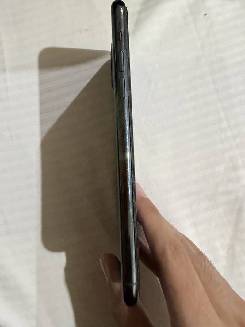 Apple iPhone 11 Pro Max PTA 3