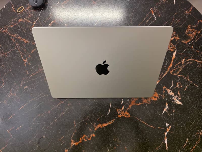 MacBook Pro M4 13