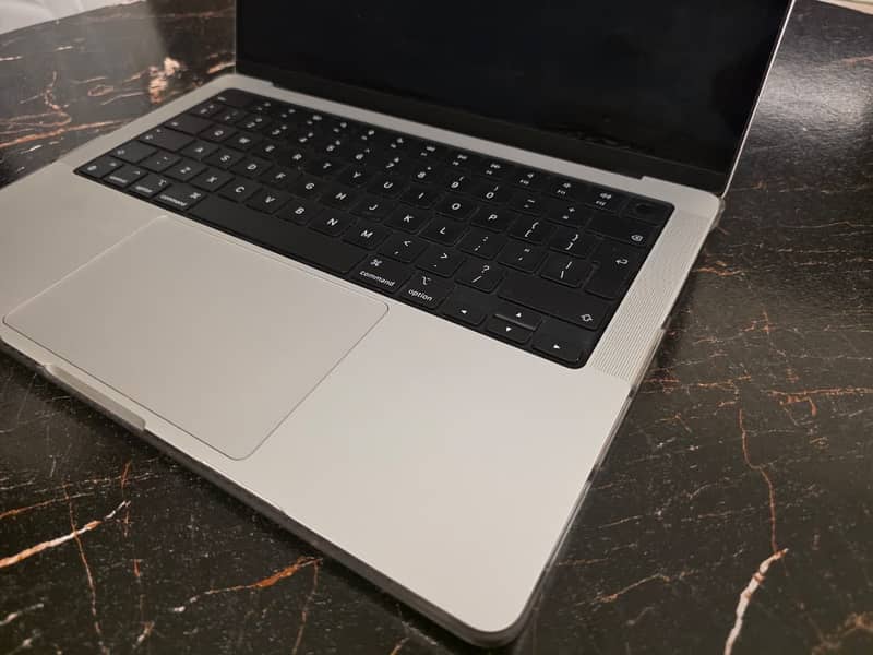 MacBook Pro M4 14