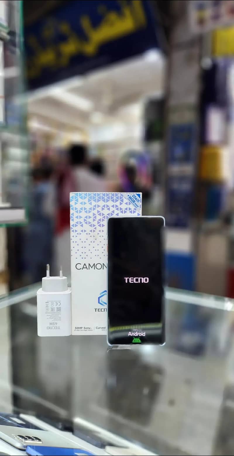 Tecno CAMON 40 Pro 3