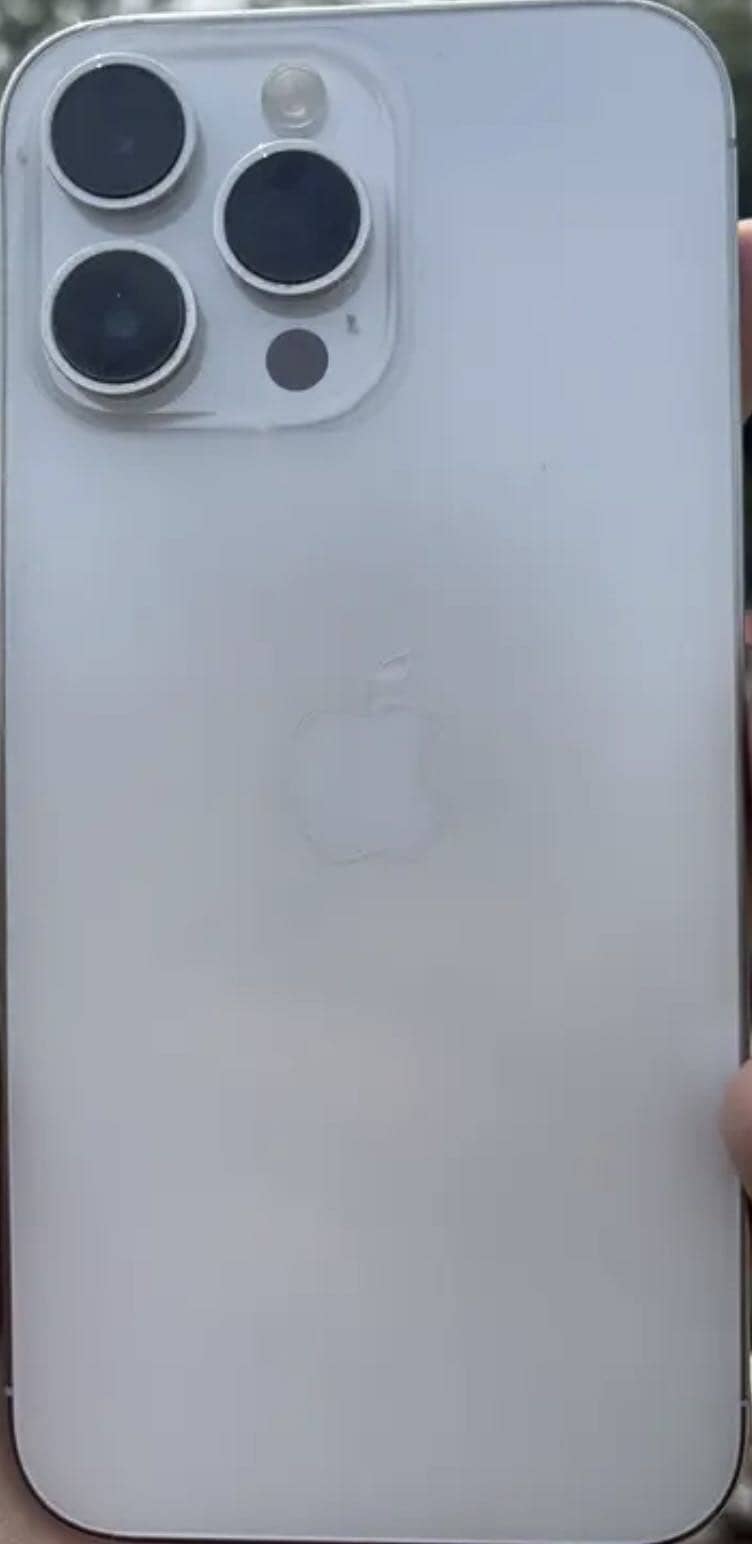 Apple iPhone 14 Pro Max 0