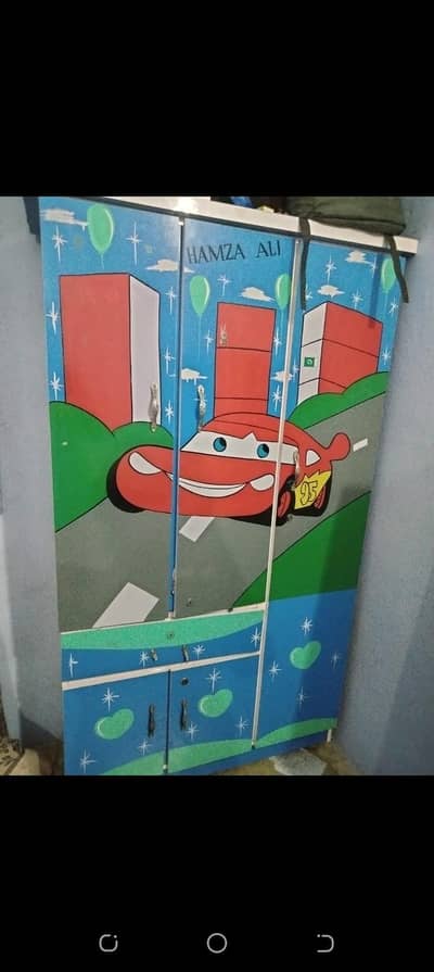 kids almari three door