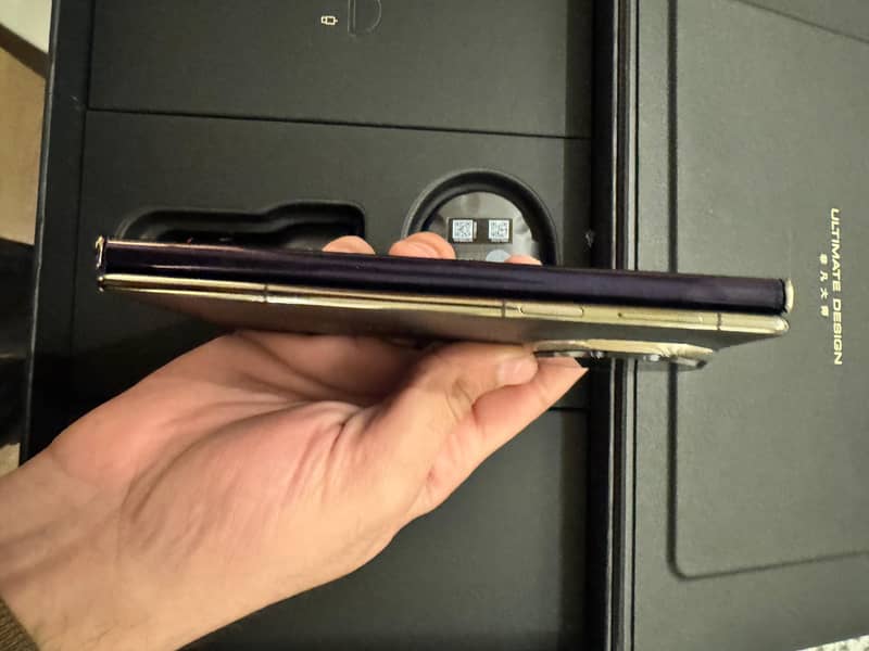 Huawei Mate XT Ultimate 7