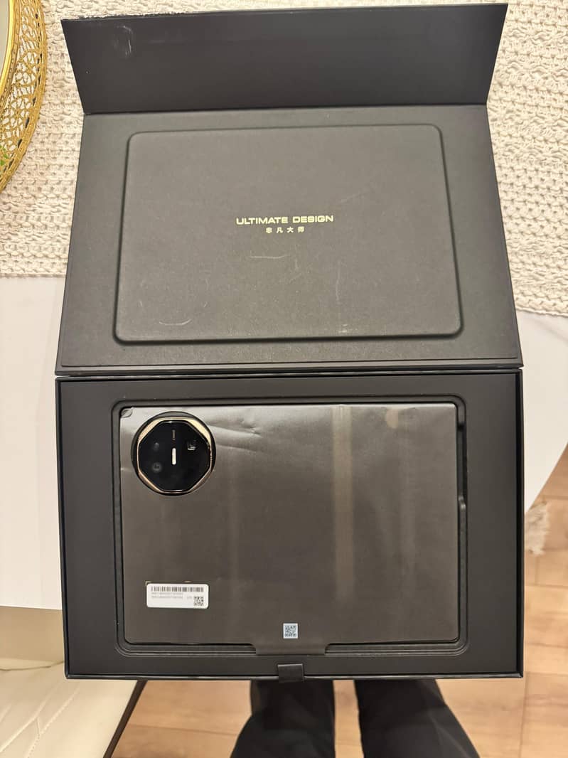 Huawei Mate XT Ultimate 9